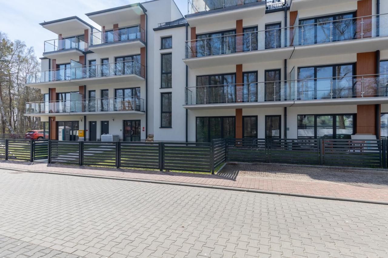 Little Laguna Apartments Sauna&Parking by Renters Miedzywodzie Bagian luar foto