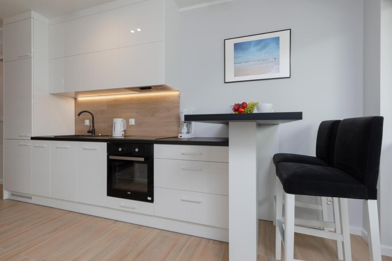 Little Laguna Apartments Sauna&Parking by Renters Miedzywodzie Bagian luar foto